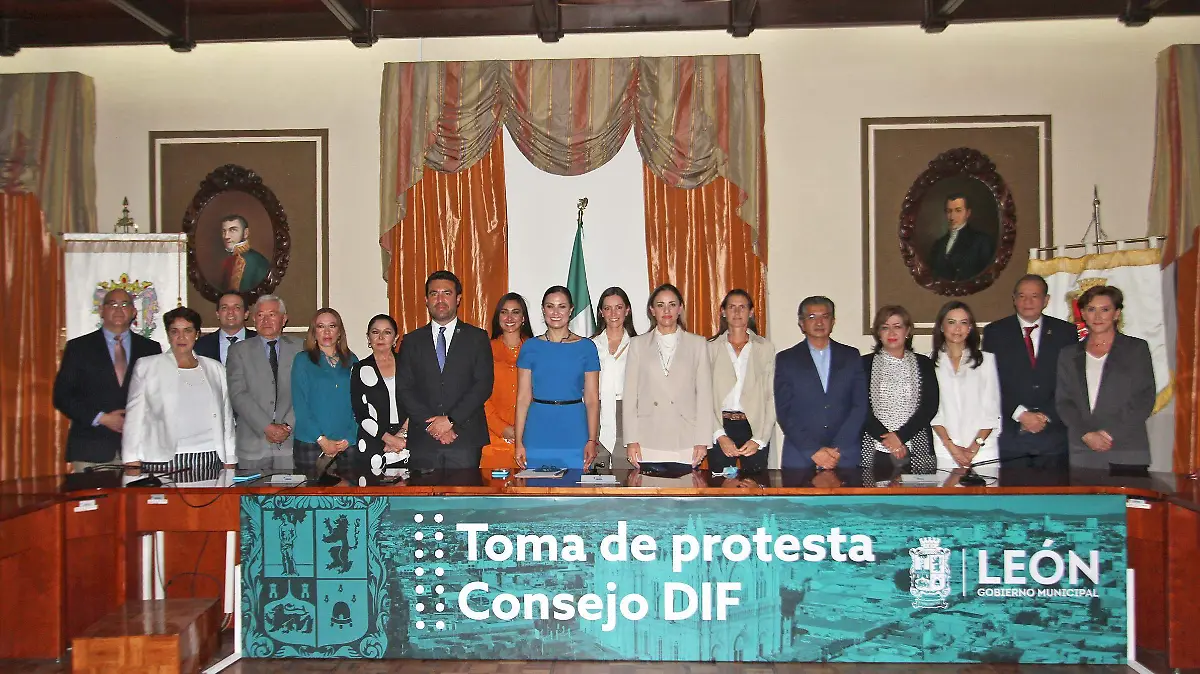 FCO MEZA - PROTESTA DIF (6)